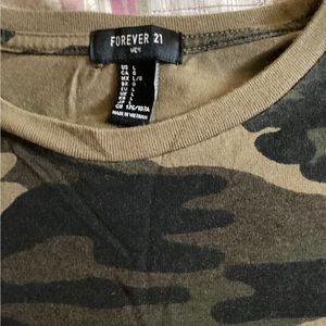 Forever 21 camo T-shirt